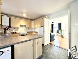 Dining Kitchen- click for photo gallery